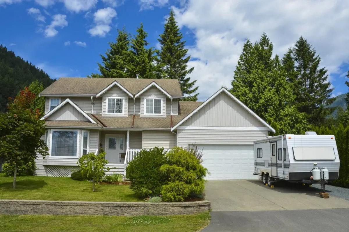 RV in residential driveway